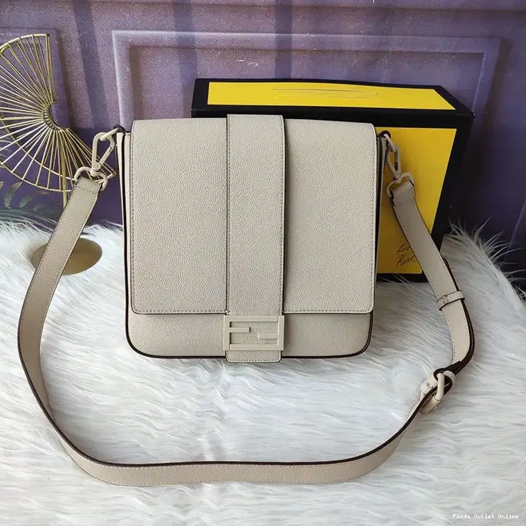 Cheap Romano Beige Messenger Cuoio Leather Medium Fendi Baguette In 0513